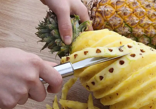 Pineapple Peeler, V-Shaped Eye Digging Tool;  (Vegetable & Fruit Hand Kitchen Tool)